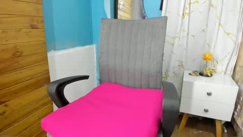 sara online show from 10.31.25