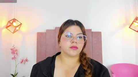 Snapshot of abbyjhonss chatting on 04.14.26 ABBY JHONSS online show from 04.14.26