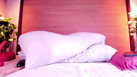 Snapshot of abbymonroee chatting on 02.26.26 Abby online show from 02.26.26