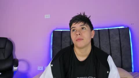 Abby Smith online show from 01.11.25