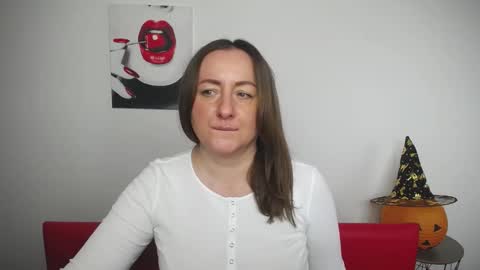 Snapshot of abbytaylorr chatting on 10.19.25 abbytaylorr online show from 10.19.25