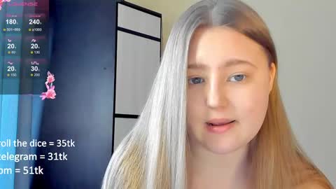 Snapshot of abbywyte chatting on 02.23.25 Abby    Stream at Sat  Sun  Mon  Fri online show from 02.23.25