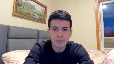 Independence model AbelAsburgo online show from 09.15.25