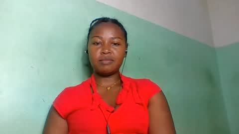 Snapshot of abella677022 chatting on 06.16.26 abella677022 online show from 06.16.26