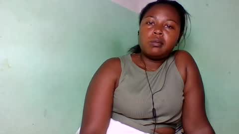 Snapshot of abella677022 chatting on 07.28.26 abella677022 online show from 07.28.26