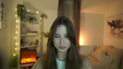 Snapshot of abella_danger_x chatting on 12.15.24 abella_danger_x online show from 12.15.24