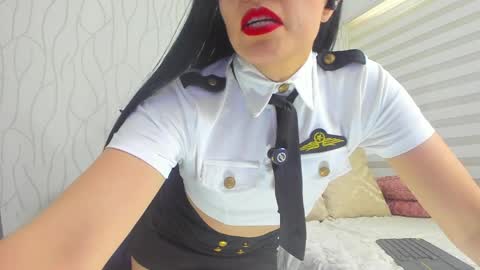 Snapshot of abellaskins chatting on 04.06.26 Sophia online show from 04.06.26