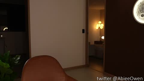 abie_owen online show from 05.16.26