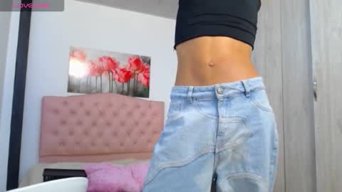 Snapshot of abigail_f00x chatting on 11.03.25 Abigail online show from 11.03.25