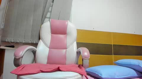 Abigail online show from 02.28.25