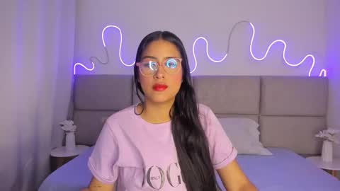 ABRIL online show from 03.10.26