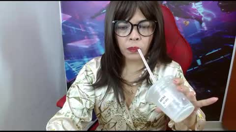 Snapshot of abril_beltran_ chatting on 02.09.25 Abril Beltran online show from 02.09.25