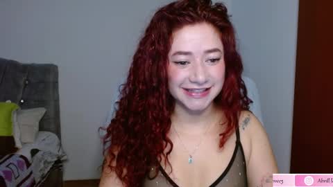 Snapshot of abril_lovee2 chatting on 03.29.26 Abril online show from 03.29.26