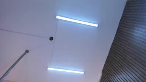 Snapshot of abril_ricci chatting on 02.20.25 Abril  online show from 02.20.25