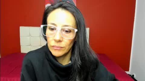 Snapshot of abrillee1 chatting on 01.24.25 ABRIL online show from 01.24.25