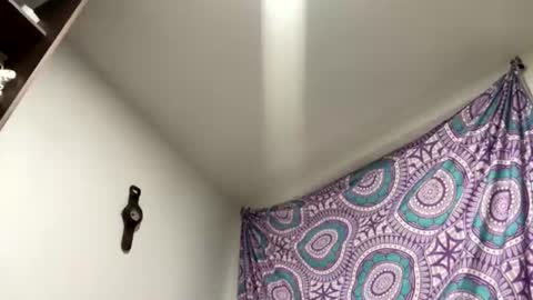 abrilsantosxo online show from 06.15.26