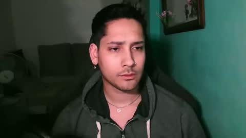 Snapshot of abruptoinusual chatting on 10.30.25 abruptoinusual online show from 10.30.25