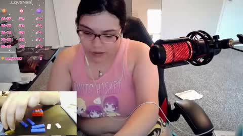 Snapshot of achubbygummy chatting on 04.17.26 AChubbyGummy online show from 04.17.26