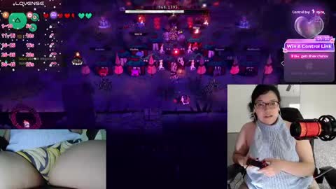 Snapshot of achubbygummy chatting on 05.22.26 AChubbyGummy online show from 05.22.26