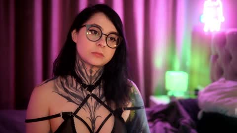 Snapshot of acid_pie chatting on 01.28.25 acid_pie online show from 01.28.25