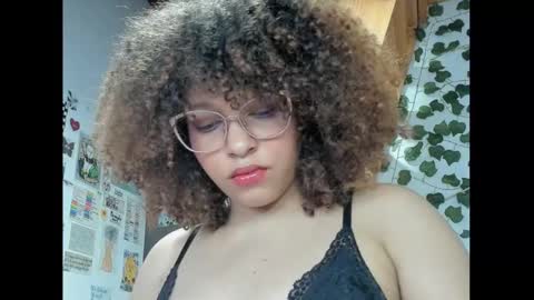 Snapshot of ada_gales_ chatting on 02.23.25 Isa online show from 02.23.25