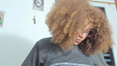 Snapshot of ada_gales_ chatting on 12.17.25 Isa online show from 12.17.25