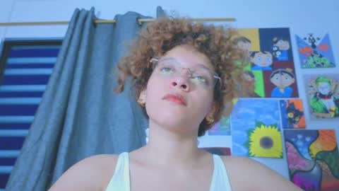 Snapshot of ada_gales_ chatting on 07.19.26 Isa online show from 07.19.26