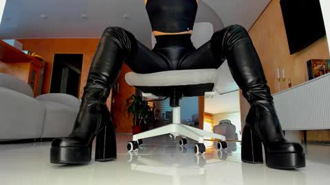 Snapshot of adagrand chatting on 02.05.26 Ada online show from 02.05.26