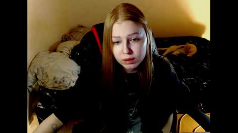 Snapshot of adagretta chatting on 12.20.24 adagretta online show from 12.20.24