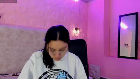 Adaira online show from 05.01.26