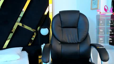 Snapshot of adalinarusell_ chatting on 03.12.25 adalinarusell_ online show from 03.12.25