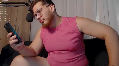 Snapshot of adam_coxxx chatting on 12.03.25 adam_coxxx online show from 12.03.25