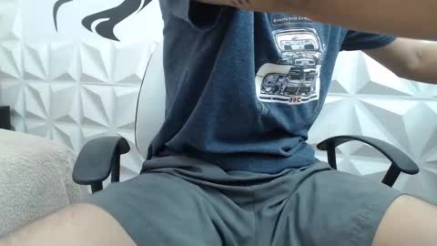 Snapshot of adam_evehotroom chatting on 02.26.25 adam_evehotroom online show from 02.26.25