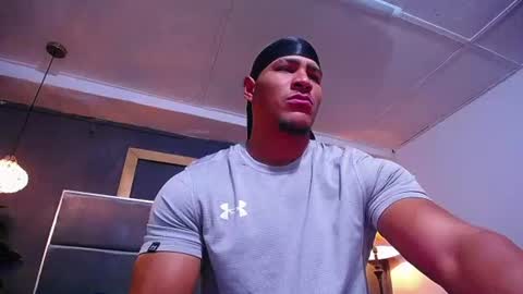 adam_fit19cm online show from 07.30.26