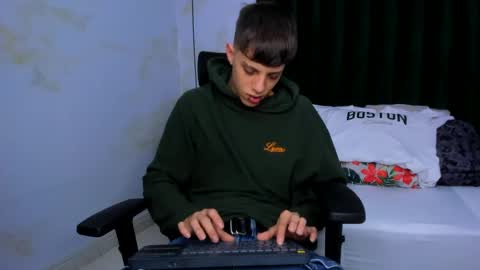 Snapshot of adam_hard_ chatting on 01.15.25 Adam online show from 01.15.25