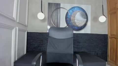 adam_piarse online show from 01.04.25