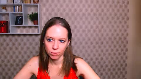 adamais_ online show from 11.08.25