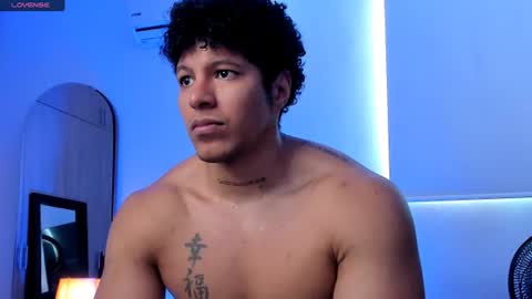 adambrocs1 online show from 07.12.26