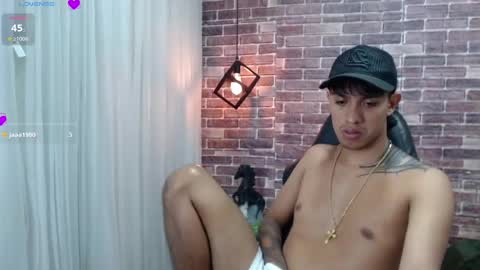 Snapshot of adamcoox chatting on 02.11.25 Adam online show from 02.11.25