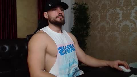 Snapshot of adamjameson chatting on 01.24.25 AdamJameson online show from 01.24.25