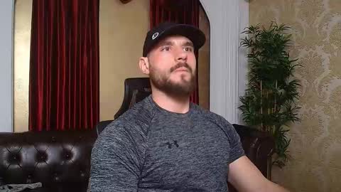 Snapshot of adamjameson chatting on 03.08.25 AdamJameson online show from 03.08.25