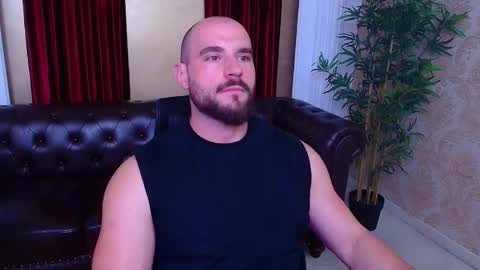 Snapshot of adamjameson chatting on 09.12.25 AdamJameson online show from 09.12.25