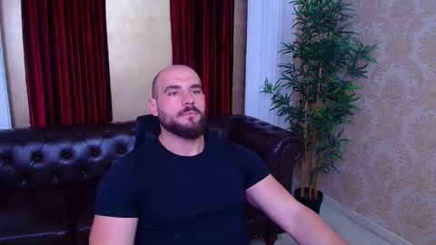 Snapshot of adamjameson chatting on 09.21.25 AdamJameson online show from 09.21.25