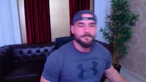 Snapshot of adamjameson chatting on 09.26.25 AdamJameson online show from 09.26.25