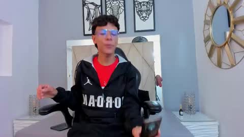 Adams Bobby online show from 11.27.25