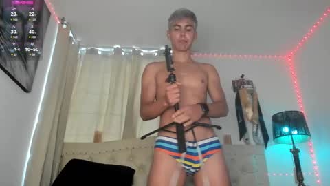 Snapshot of adams_ricci chatting on 01.04.25 Adams online show from 01.04.25