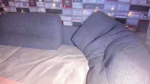 Victoria online show from 04.18.26