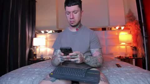 Snapshot of adamtatts chatting on 09.19.25 Adam online show from 09.19.25