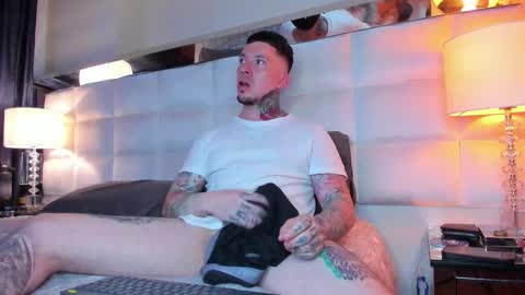 Snapshot of adamtatts chatting on 10.03.25 Adam online show from 10.03.25