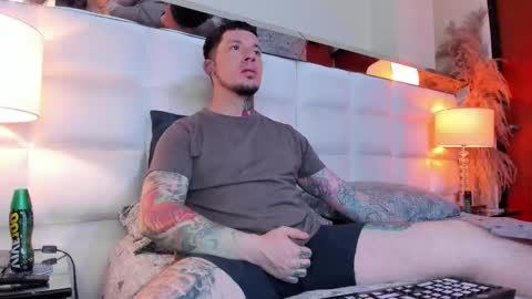 Snapshot of adamtatts chatting on 10.28.25 Adam online show from 10.28.25